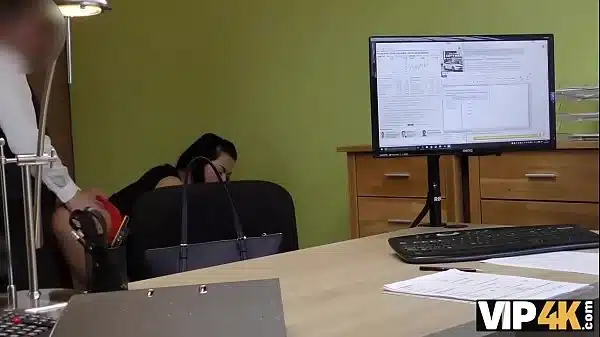 Vip4K Sie Hat Nie Erwartet Dass Sex Mit Fremden Gegen Geld Geht Aber Es Passiert