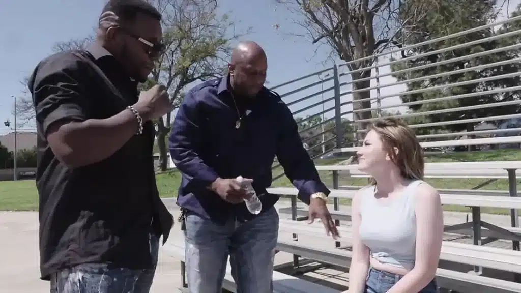Britney Light Suckin And Fuckin 2 Bbc For The First Time