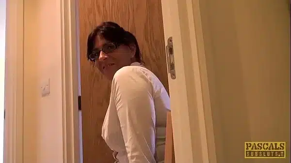 Businesswoman Ass Drilled Before Facial