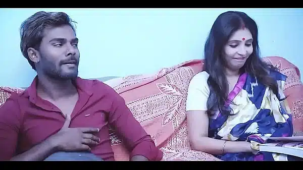 Desi Mature Bhabhi Strips Her Saree To Fuck Devars Big Dick And Swallows Cum