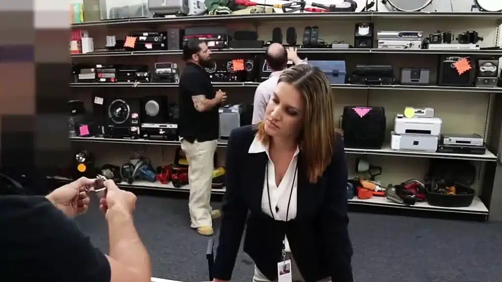 Foxy Business Lady Gets Fucked Xxx Pawn 3