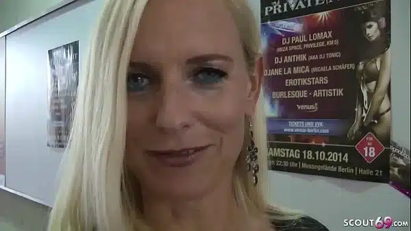 German Milf Geile Amateurin Dirty Tina Fickt Mit User Ohne Kondom Nach Der Venus Messe In Berlin