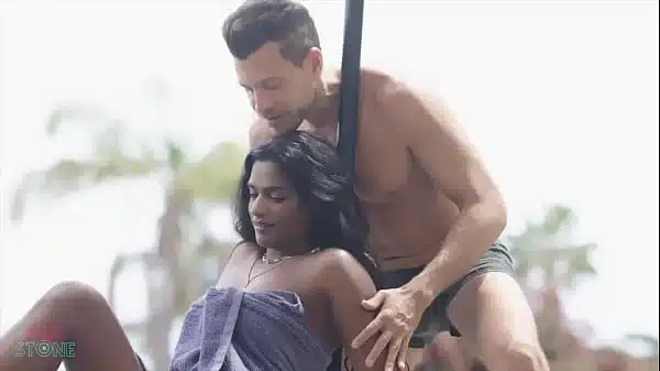 Indian Hot Natural Babe Let Me Eat Her Pussy And She Even Gave Me A Blowjob