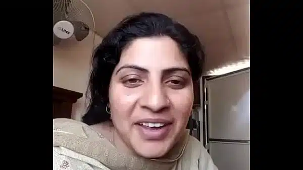 Pakistani Aunty