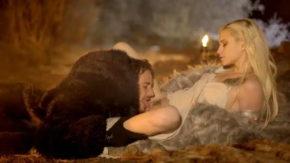Throne Games Mother Of Dragons S1E7