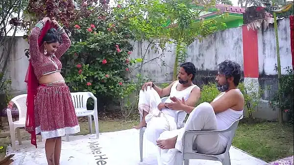 Two Malik Hardcore Outdoor Sex With Desi Lady Servent When She Was Alone At Home Full Movie Hindi Audio Outdoor