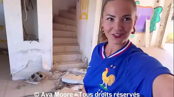 Une Supportrice Francaise Branle Et Suce Des Mecs Dans Un Lieu Abandonne Pour Le Lancement De Leuro 2024 Ils Giclent Tous Sur Son Visage Grosse Faciale