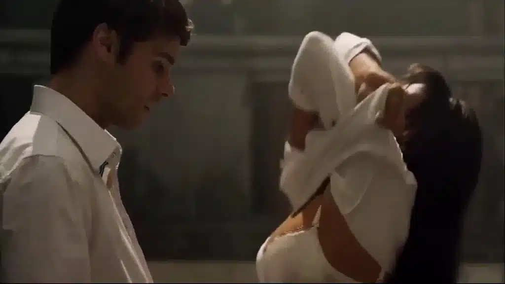 Wrong Turn Movie Sex Scenes And Nude Scenes