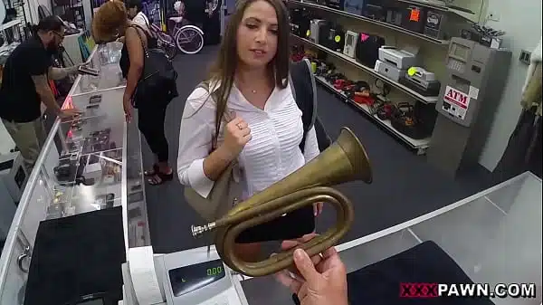 Xxxpawn Delicious Pawg Madisin Lee Tries To Pawn Some Stolen Goods Gets Caught