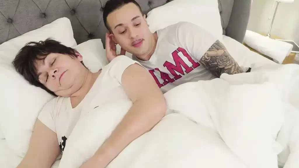 Busty Granny Having Sex With Modern Boy 1
