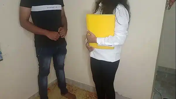 For Increase The Salary The Secretary Fucks The Boss In The Office Bathroom In Dirty Hindi Voice
