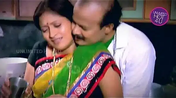 Hot Indian Milf In Green Saree Fucks Neighbour