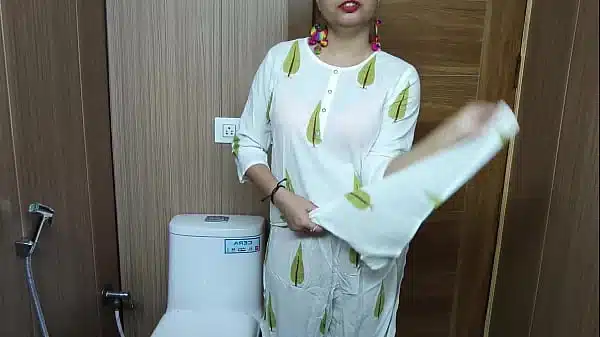 Desi Indian Stepmom Teaches Stepson How To Satisfy His Gf In Hindi Dirty Talk Xxx Video Hindi Audio Saarabhabhi6