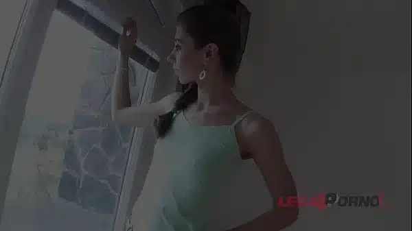 Horny Little Stephanie Moon Takes 2On1 Zero Pussy Sz1744