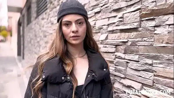 Hot Latina Wants Dick
