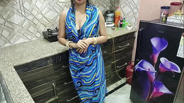 Indian Beautiful Bhabhi Get Seduced Her Neighbour With Her Milky Boobs In Hindi Audio