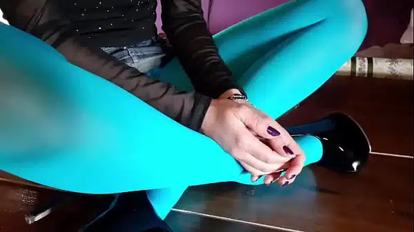 Laura On Hee Step Sister With Jeans Skirt Blue Pantyhose And Black High Platform Heels Amazing Legs And Bottom
