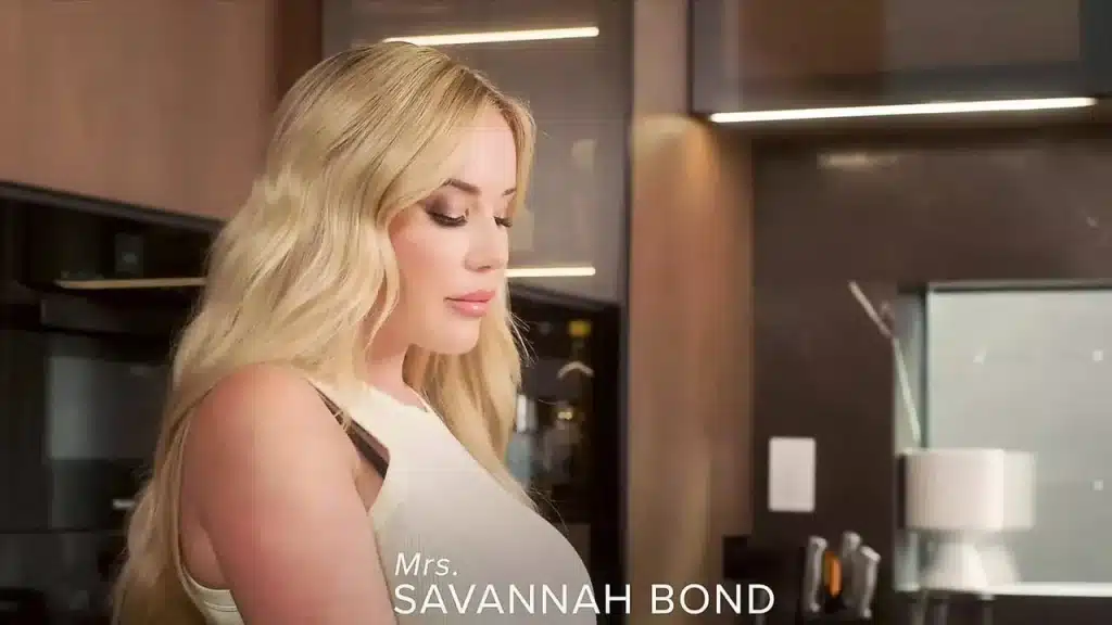 Milfy Anal Hungry Mom Savannah Seduces Her Sons Friend