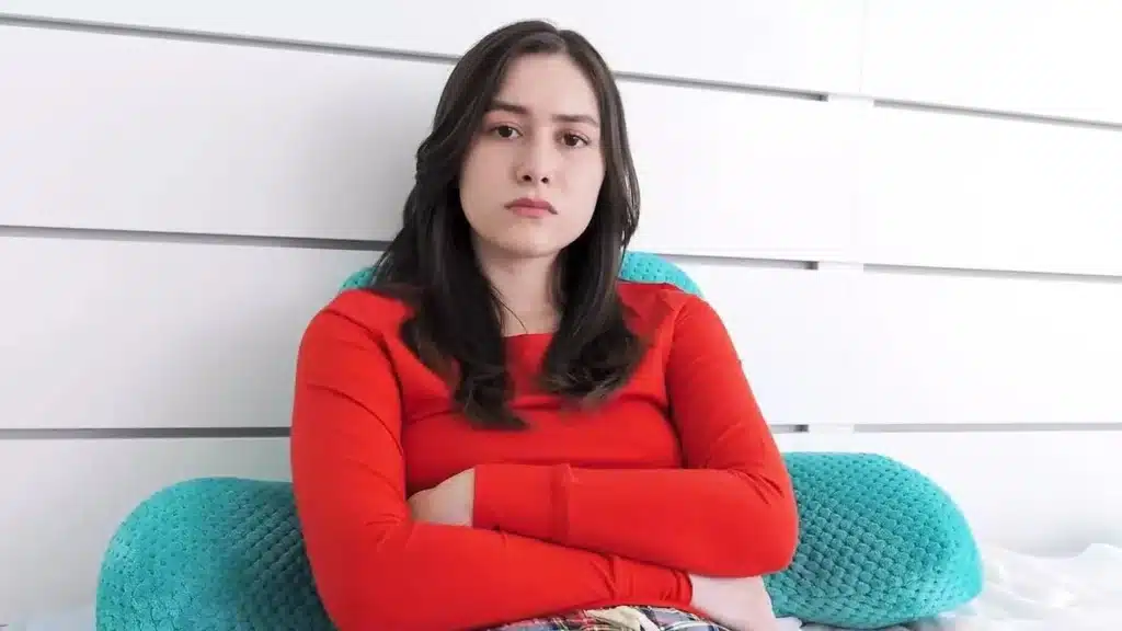 Loving Step Daughter Wants To Give Her Step Father The Best Christmas Present Her Virginity