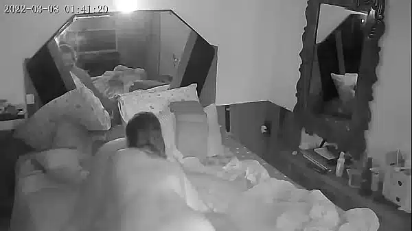 Paty Bumbum A Rainha Do Beijo Grego Procura Ela La No